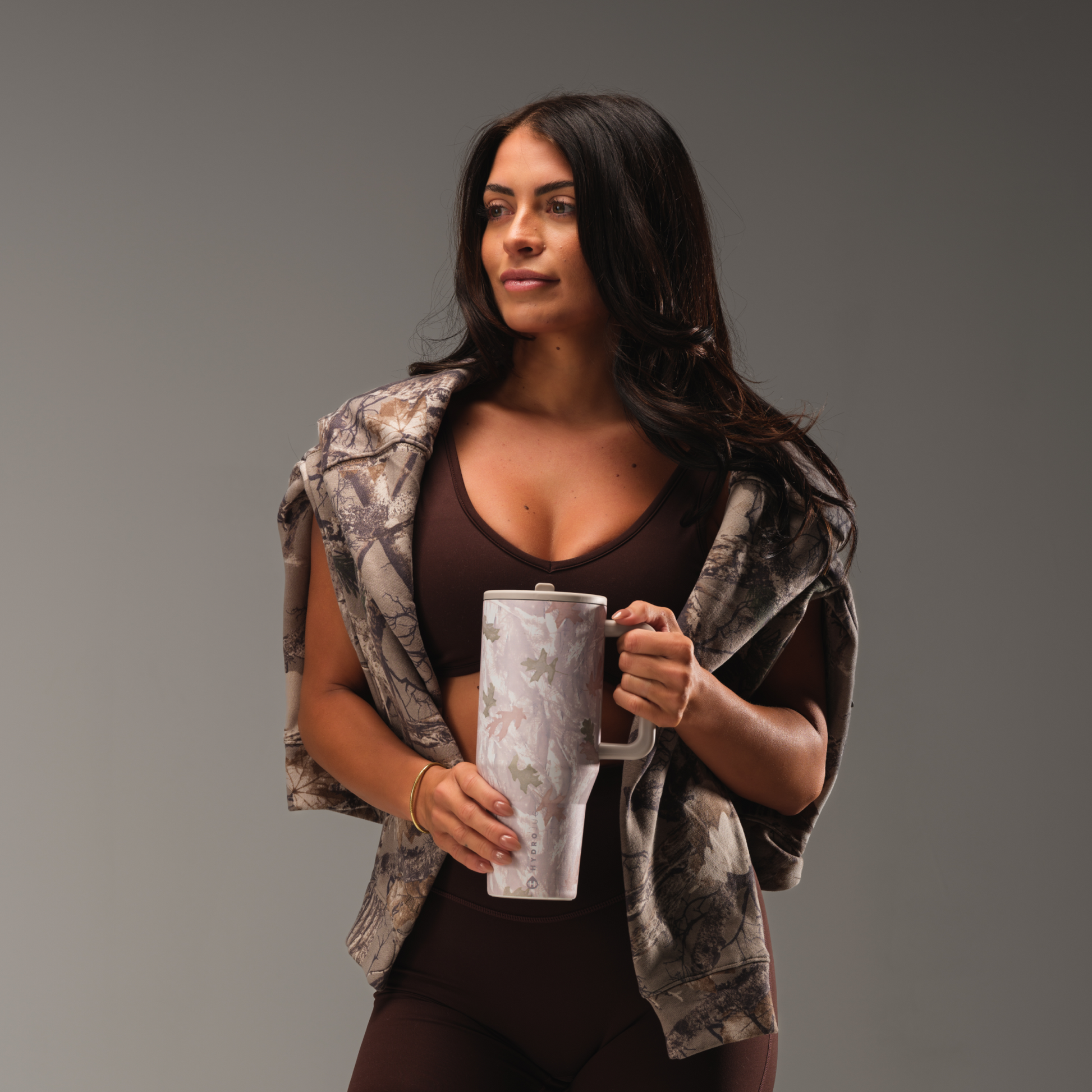 camo-32oz-946ml-r4 TRVL32-Camo-5-WPI.png